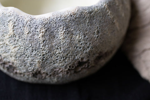 Titanium - Small Porcelain hand-pinched bowl