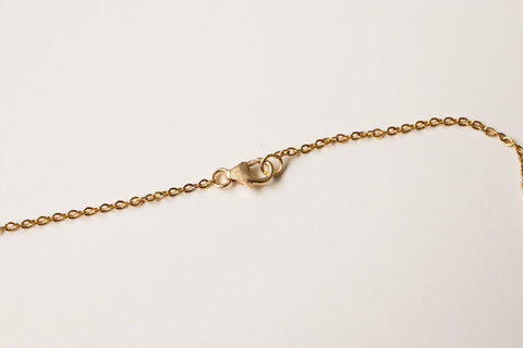 Dainty porcelain pendant necklace