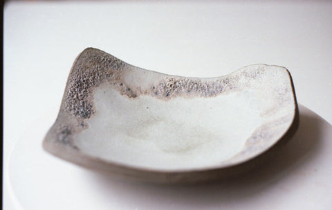 Snowfall serving plate (medium) - ready to ship