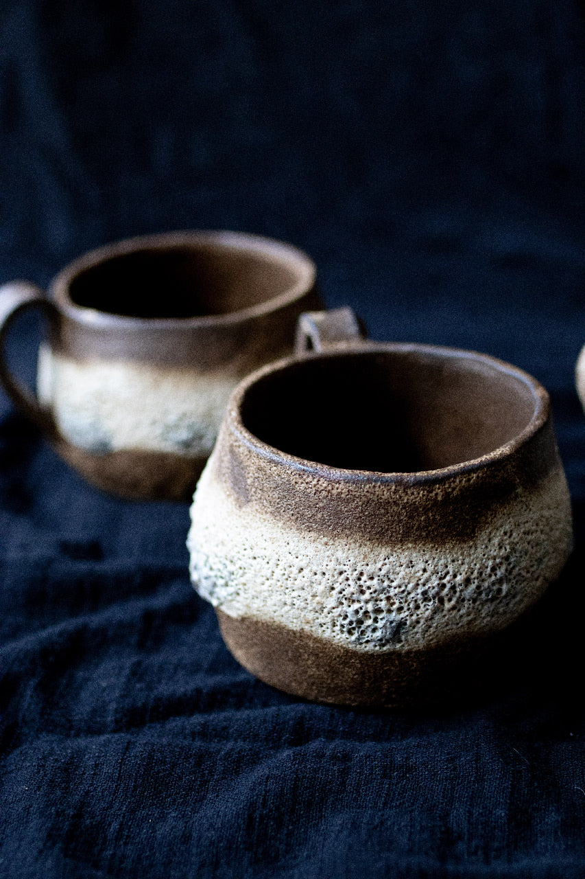 Lava Mug (Black Clay)