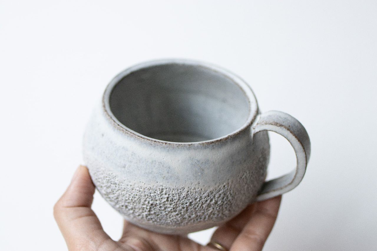 Lava Mug (Grey Clay)