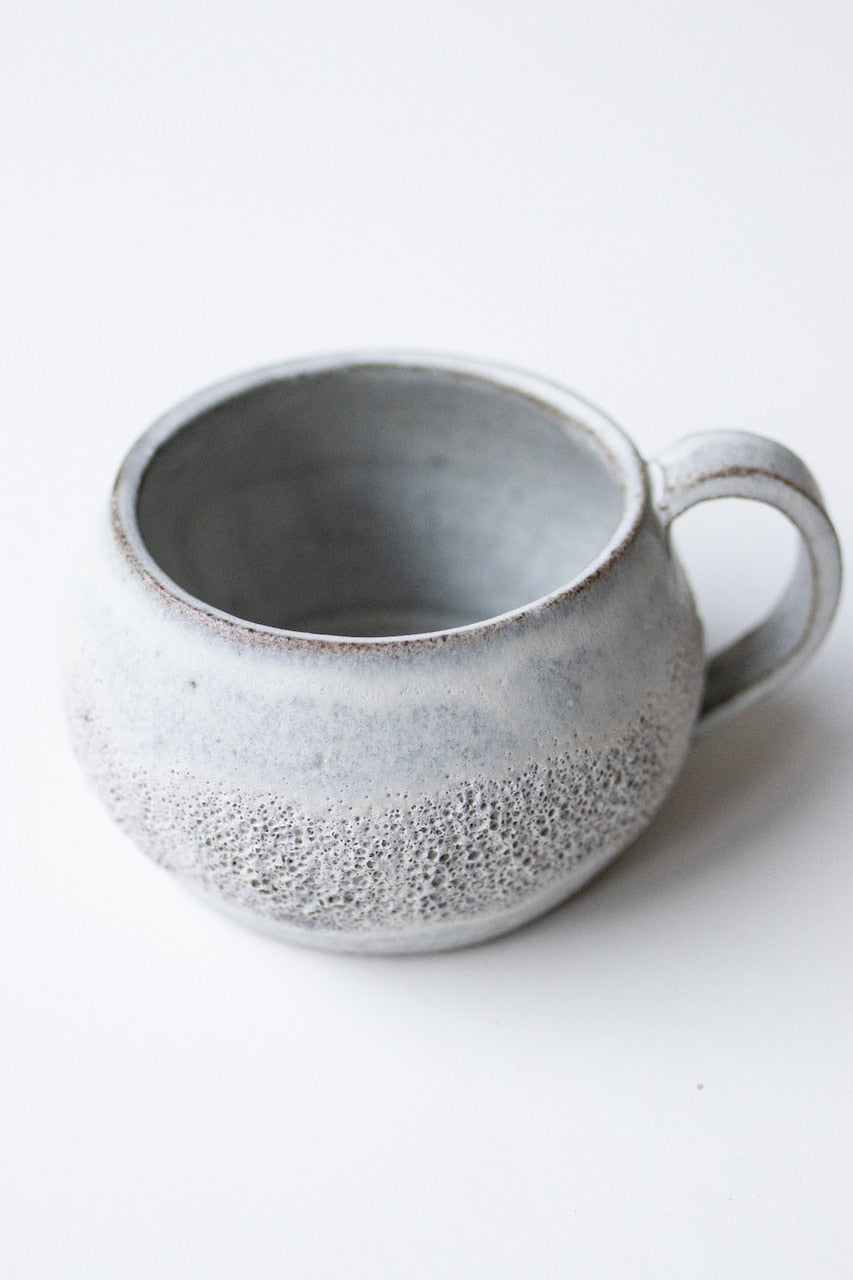 Lava Mug (Grey Clay)