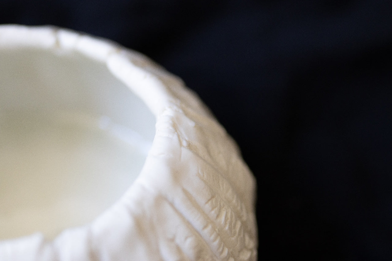 Porcelain bark bowl