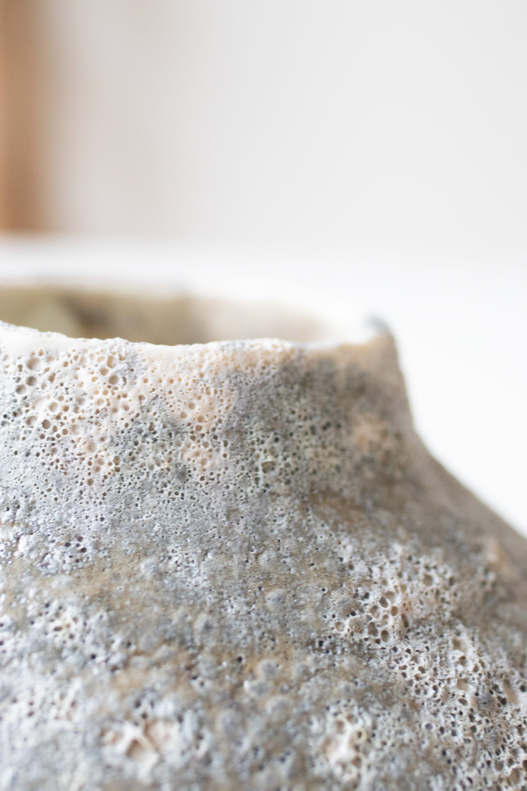 Porcelain vase with lava glazes