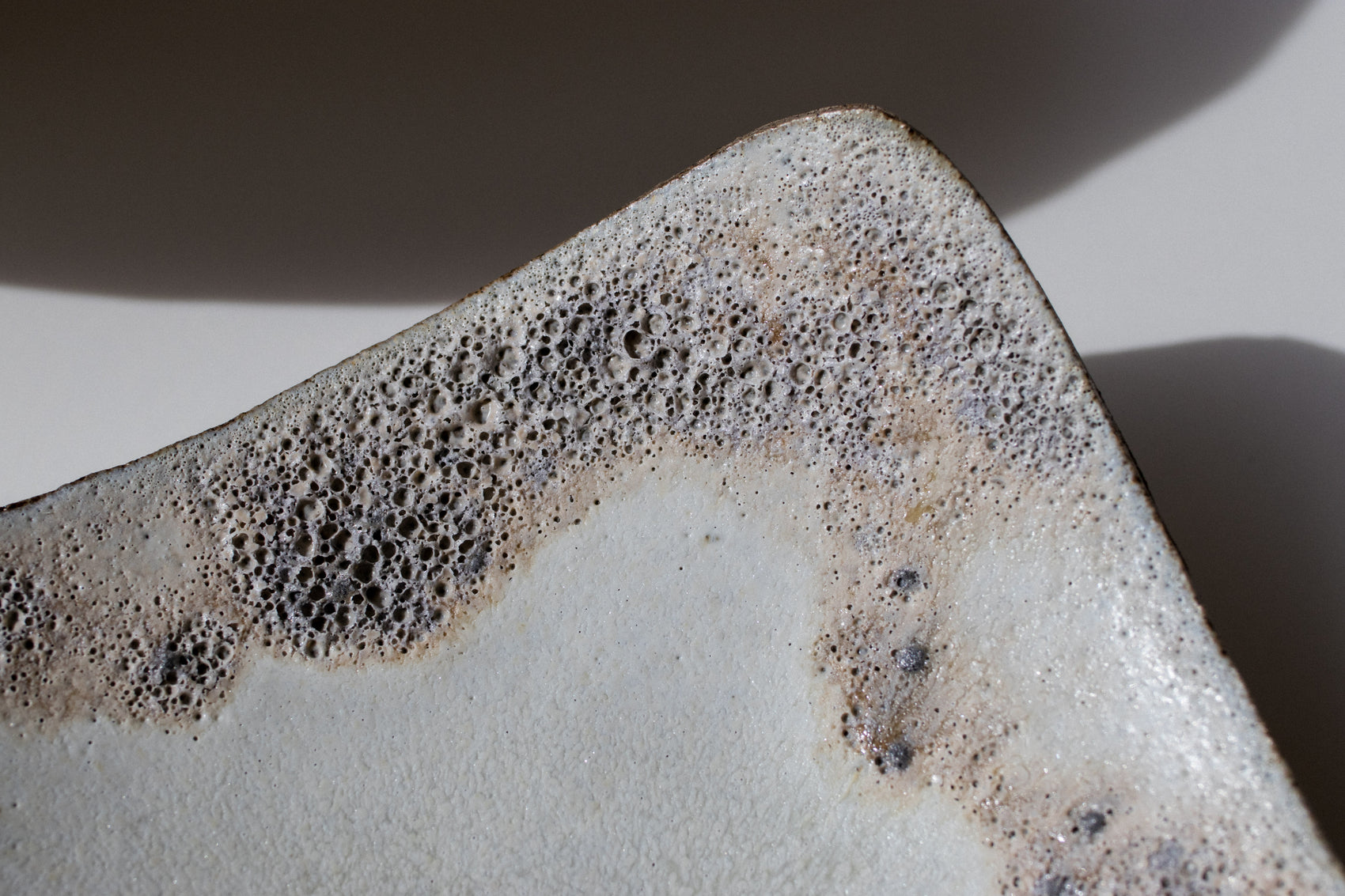 Snowfall serving plate (medium) - ready to ship